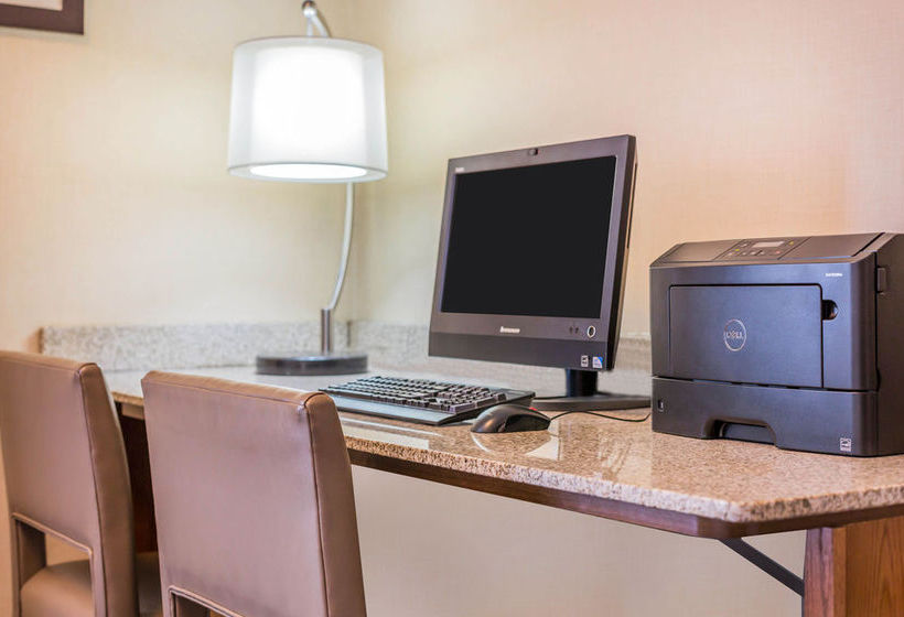 Hotel Comfort Inn & Suites  | South Burlington | Vermont | United States 3