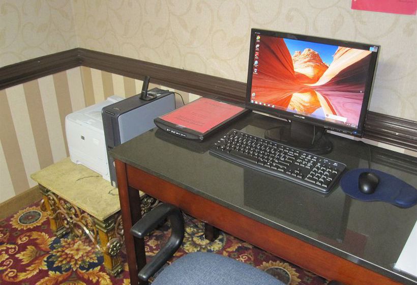 Hotel Fayetteville Inn & Suites  | Fayetteville | North Carolina | United States 1