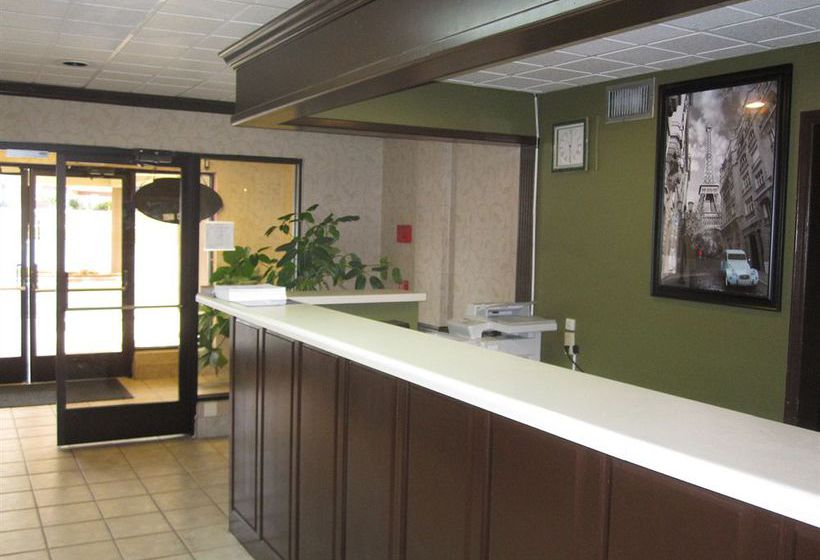 Hotel Fayetteville Inn & Suites  | Fayetteville | North Carolina | United States 11