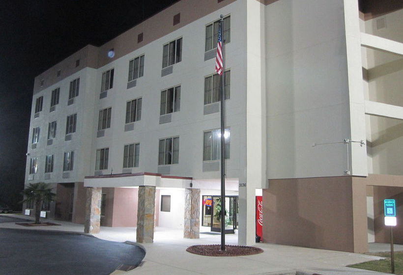 Hotel Fayetteville Inn & Suites  | Fayetteville | North Carolina | United States 14