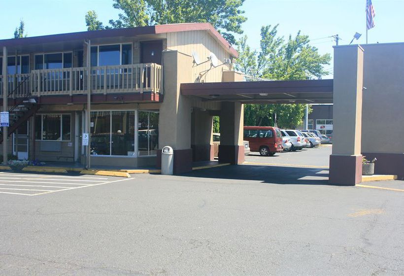 Banfield Motel