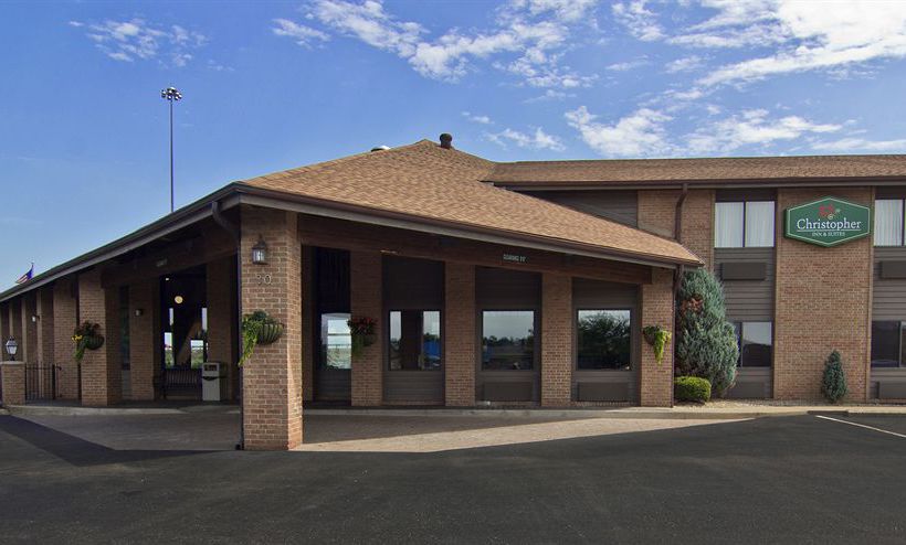 Hotel Christopher Inn & Suites 