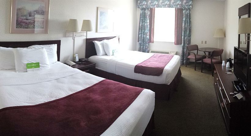Hotel La Quinta Inn Piqua  | Piqua | Ohio | United States 12