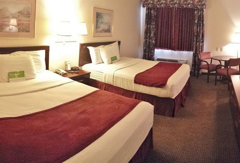 Hotel La Quinta Inn Piqua  | Piqua | Ohio | United States 2