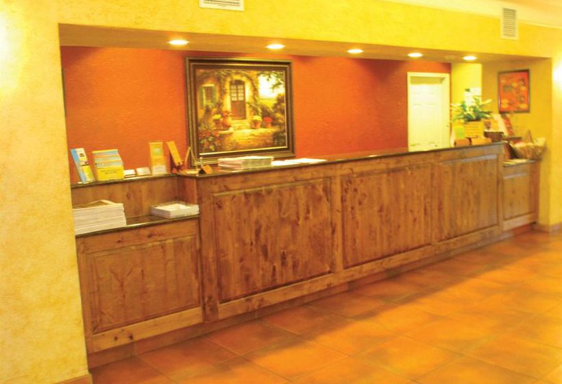 Hotel La Quinta Inn & Suites Fredericksburg  | Fredericksburg | Texas | United States 7