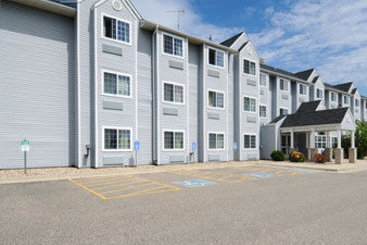 Microtel Inn & Suites Owatonna
