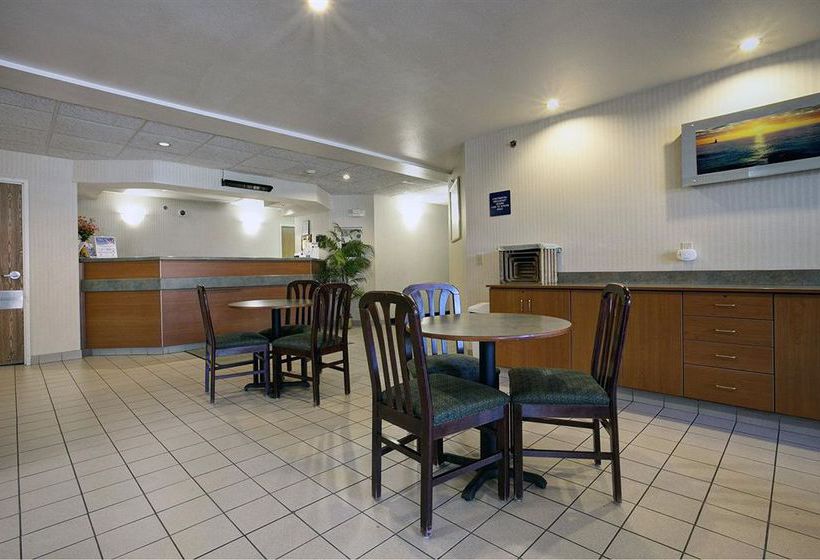 Microtel Inn & Suites Racine  | Racine | Wisconsin | United States 3