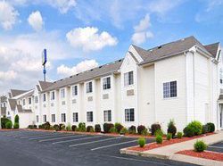 Microtel Inn & Suites Clarksville 