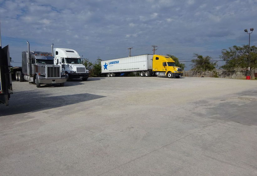 Microtel Inn & Suites Fort Worth South  | Fort Worth | Texas | United States 11