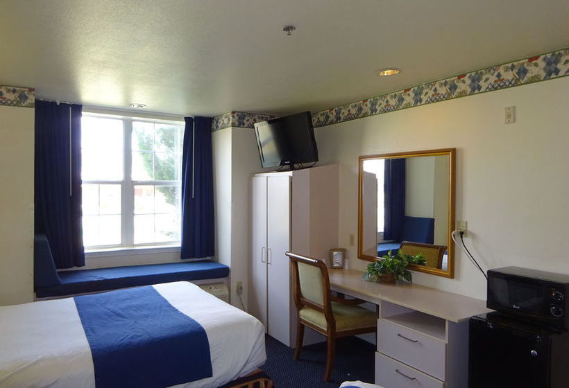 Microtel Inn & Suites Fort Worth South  | Fort Worth | Texas | United States 5