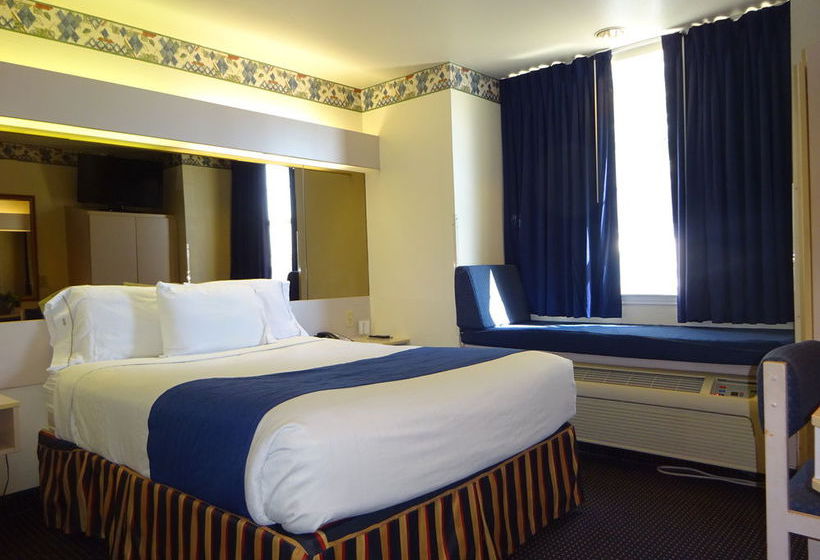 Microtel Inn & Suites Fort Worth South  | Fort Worth | Texas | United States 9