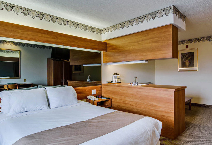 Microtel Inn & Suites Bristol  | Bristol | Virginia | United States 20