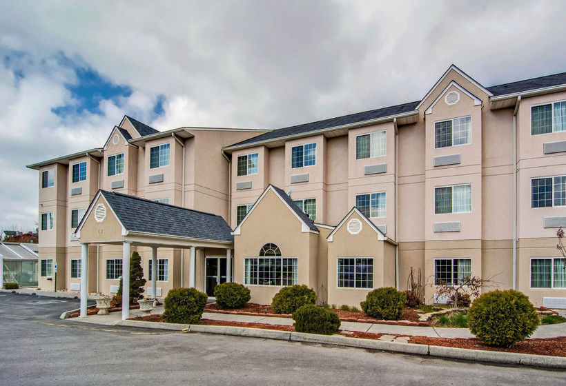 Microtel Inn & Suites Bristol  | Bristol | Virginia | United States 8