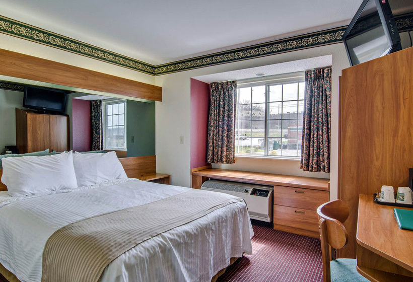 Microtel Inn & Suites Bristol  | Bristol | Virginia | United States 9