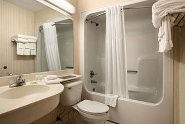 Microtel Inn & Suites Charlotte Concord Kannapolis  | Kannapolis | North Carolina | United States 5