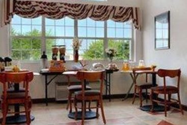 Microtel Inn & Suites Norcross Norcross Georgia