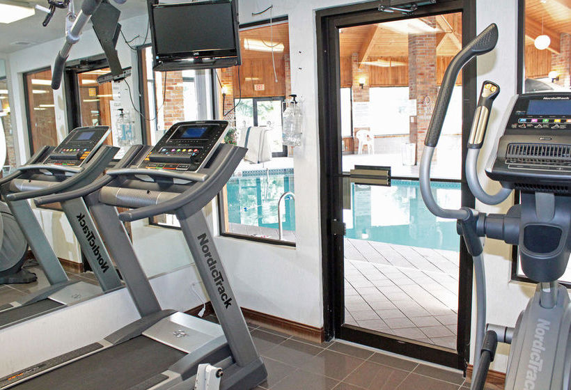 Hotel Baymont Inn & Suites Battle Creek Downtown  | Battle Creek | Michigan | United States 12