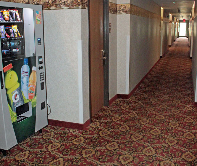 Hotel Baymont Inn & Suites Battle Creek Downtown  | Battle Creek | Michigan | United States 13