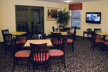 Hotel Hometowne Suites Kannapolis   | Kannapolis | North Carolina | United States 6