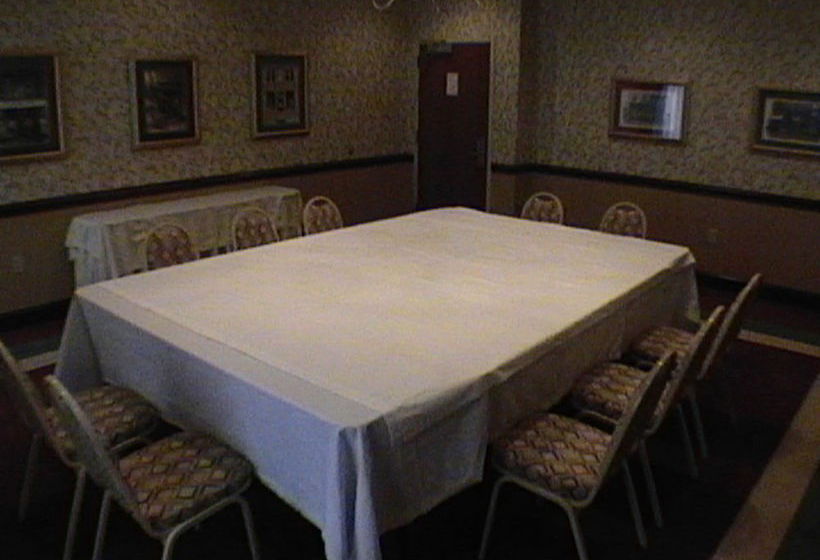 Hotel Mainstay Suites Airport  | Roanoke | Virginia | United States 10