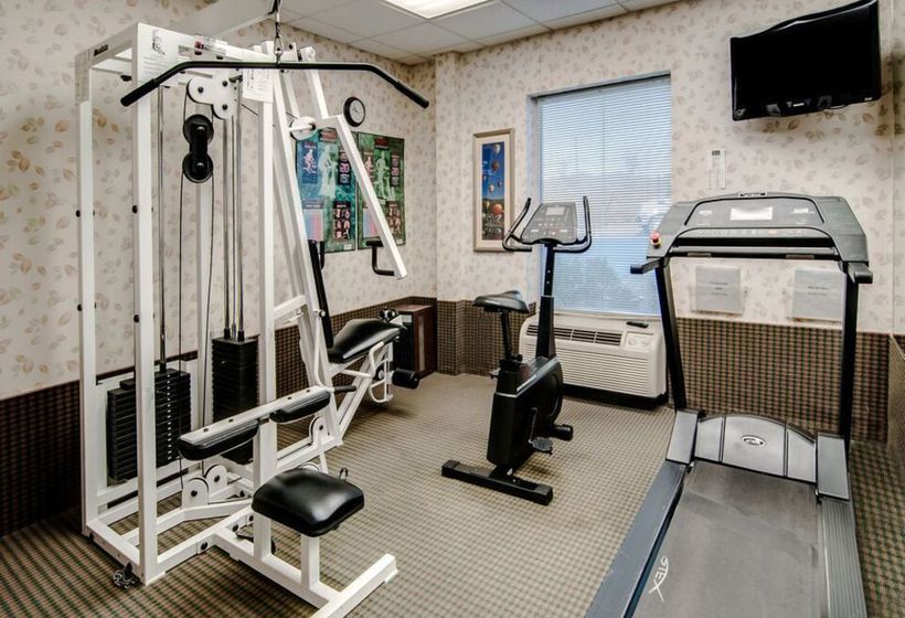 Hotel Mainstay Suites Airport  | Roanoke | Virginia | United States 13