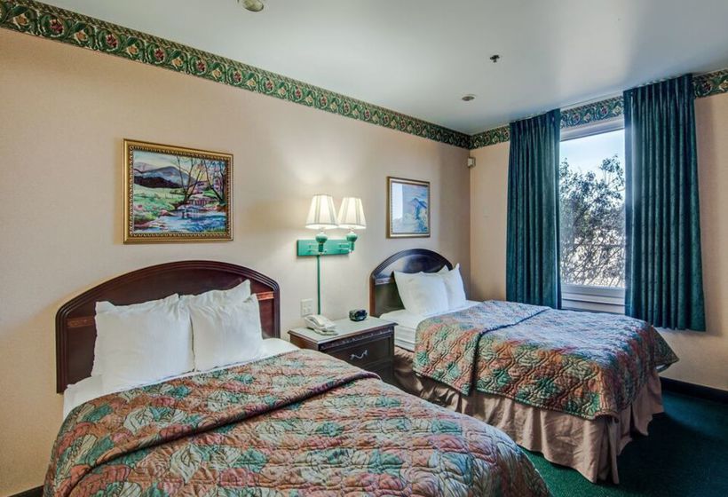 Hotel Mainstay Suites Airport  | Roanoke | Virginia | United States 14