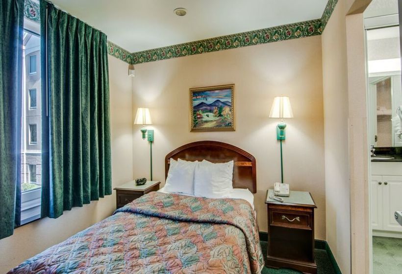 Hotel Mainstay Suites Airport  | Roanoke | Virginia | United States 17