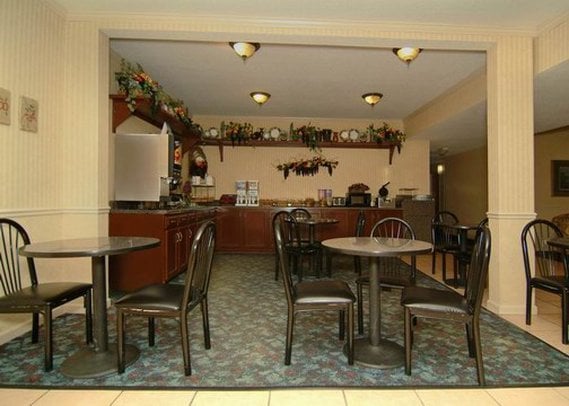Hotel Quality Inn West Memphis  | West Memphis | Arkansas | United States 13