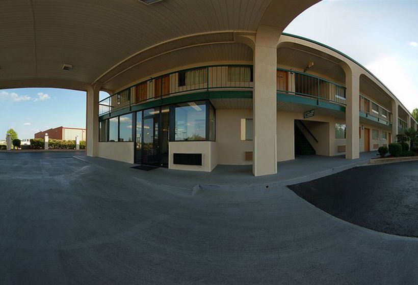 Hotel Quality Inn & Suites Macon  | Macon | Georgia | United States 13