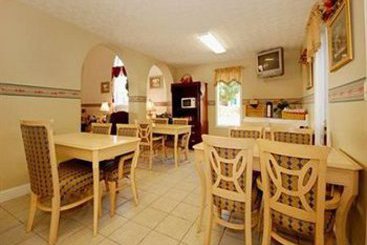 Hotel Econo Lodge Inn & Suites   | Carrollton | Georgia | United States 2