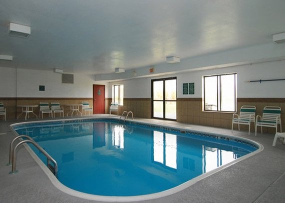 Hotel Quality Inn & Suites  | Anderson | Indiana | United States 14