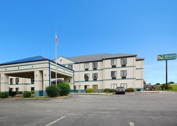 Hotel Quality Inn & Suites  | Anderson | Indiana | United States 17