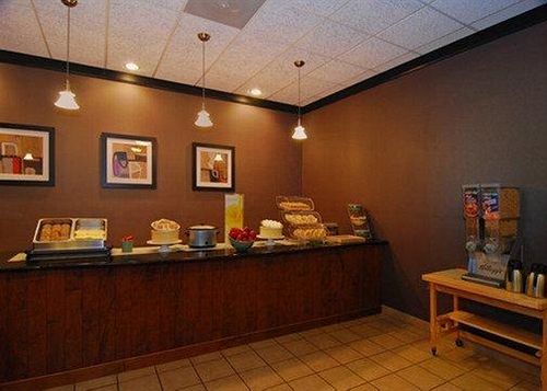 Hotel Quality Inn & Suites Next to the Casino   | Battle Creek | Michigan | United States 8