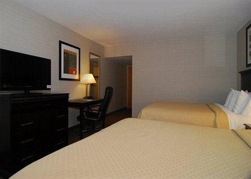 Hotel Quality Inn & Suites Next to the Casino   | Battle Creek | Michigan | United States 9