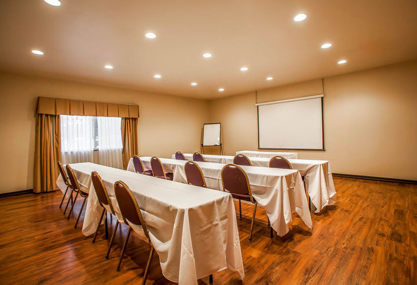 Hotel Quality Inn & Suites  | Hannibal | Missouri | United States 17