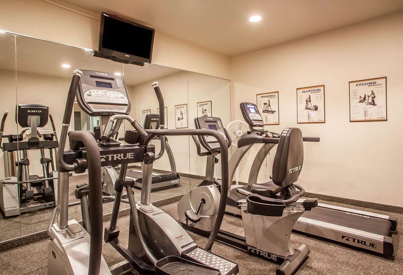 Hotel Quality Inn & Suites  | Hannibal | Missouri | United States 6