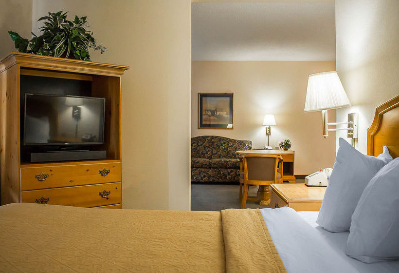 Hotel Quality Inn & Suites Conference Center  | Bellville | Ohio | Hotel negli Stati Uniti 13