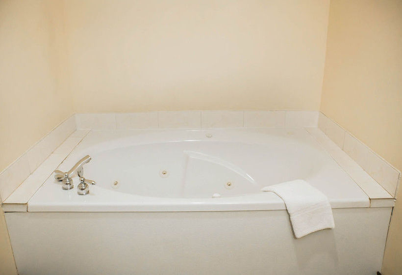 Hotel Quality Inn & Suites Conference Center  | Bellville | Ohio | Hotel negli Stati Uniti 16