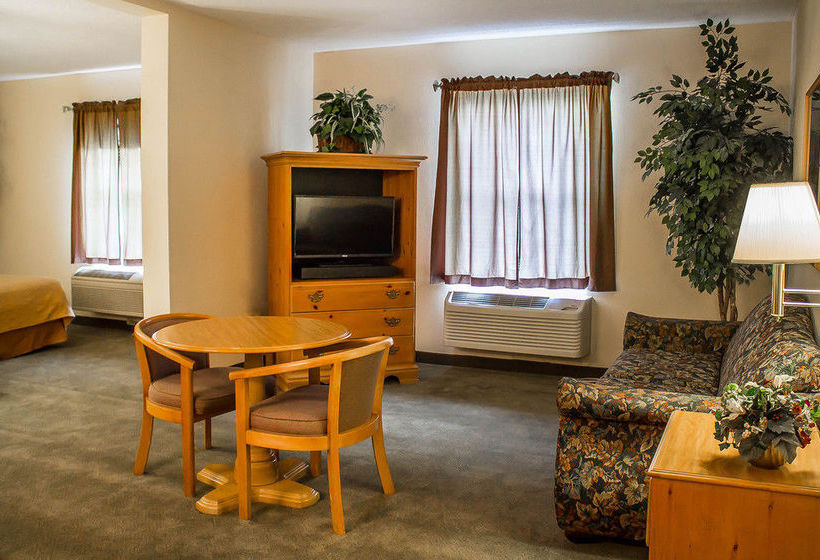 Hotel Quality Inn & Suites Conference Center  | Bellville | Ohio | Hotel negli Stati Uniti 18