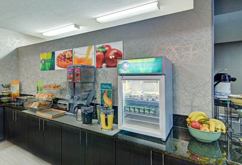 Hotel Quality Inn & Suites  | Grand Prairie | Texas | United States 1