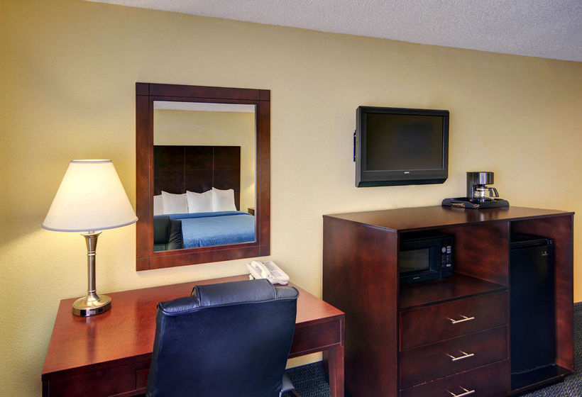 Hotel Quality Inn & Suites  | Grand Prairie | Texas | United States 17