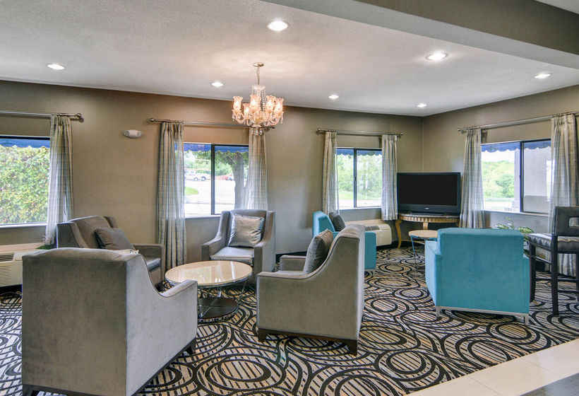 Hotel Quality Inn & Suites  | Grand Prairie | Texas | United States 8