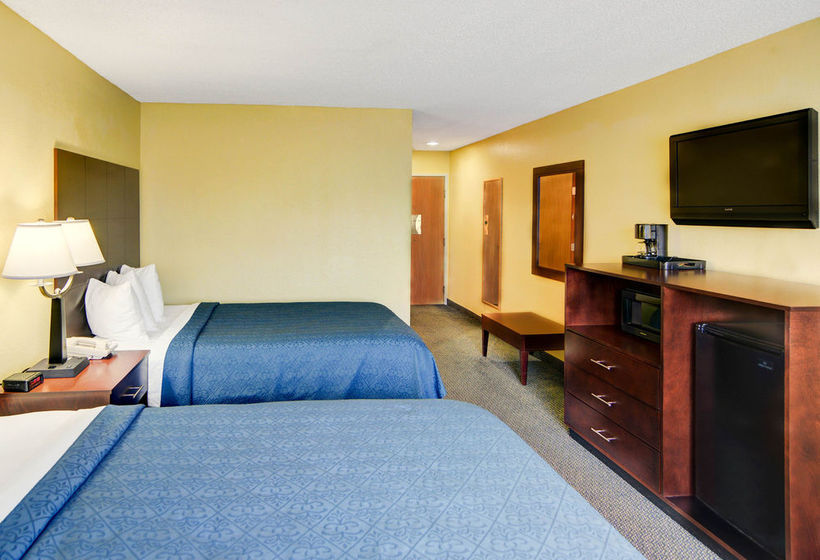 Hotel Quality Inn & Suites  | Grand Prairie | Texas | United States 9