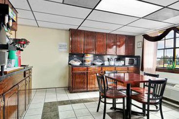 Hotel Days Inn & Suites Marshall  | Marshall | Texas | United States 7