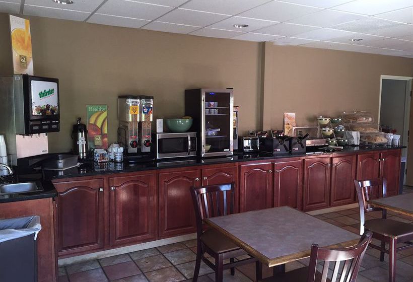 Hotel Quality Inn & Suites  | Wytheville | Virginia | United States 13