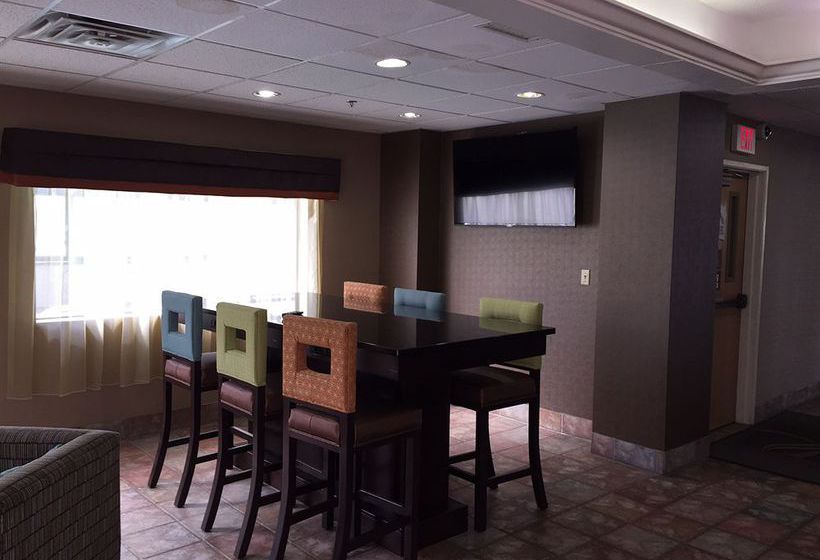 Hotel Quality Inn & Suites  | Wytheville | Virginia | United States 17