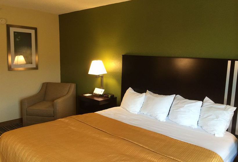 Hotel Quality Inn & Suites  | Wytheville | Virginia | United States 9