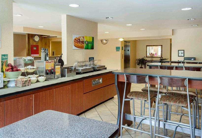 Hotel Quality Inn Chester  | Chester | Virginia | United States 11