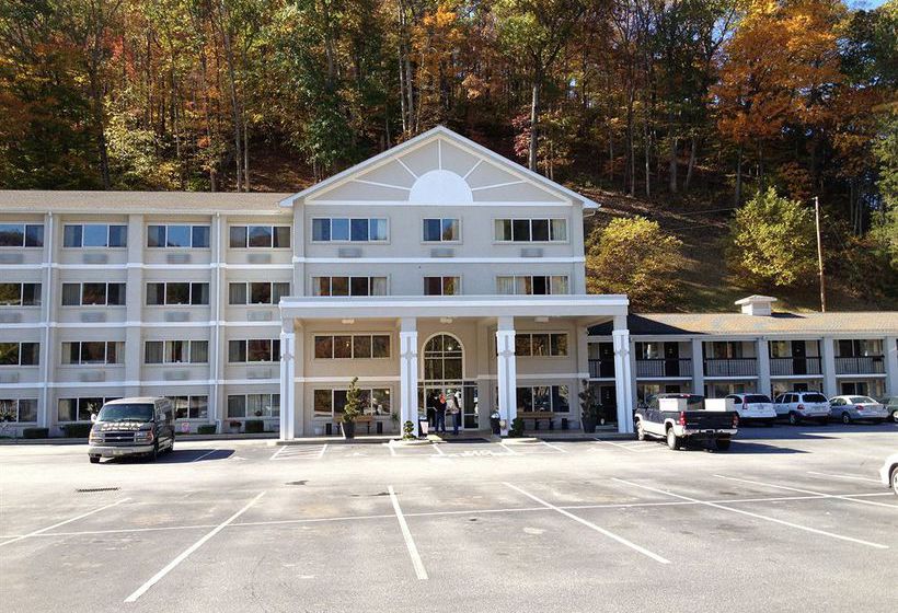 Hotel Inn of the Seven Clans 