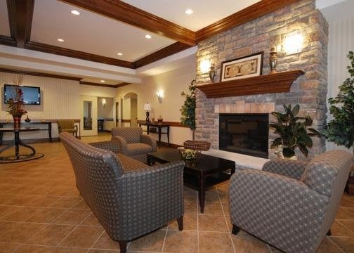Hotel Comfort Suites Oshkosh  | Oshkosh | Wisconsin | United States 2